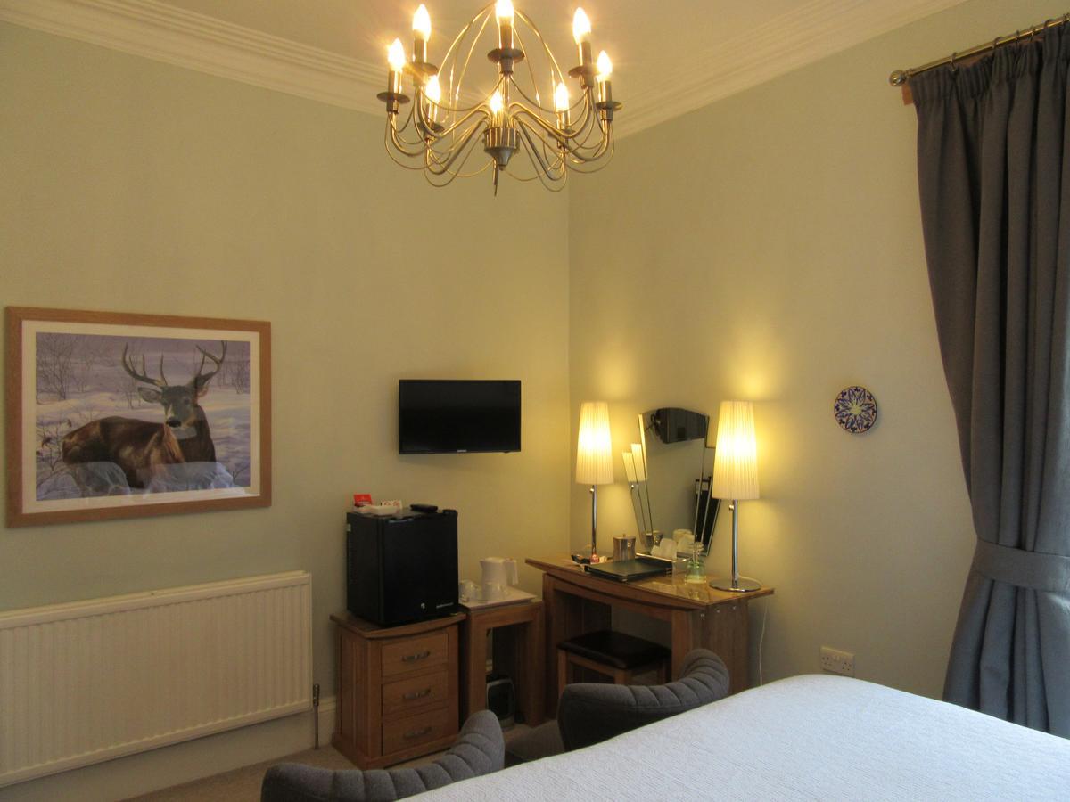 Middleton House Bed And Breakfast 오치터라더 외부 사진