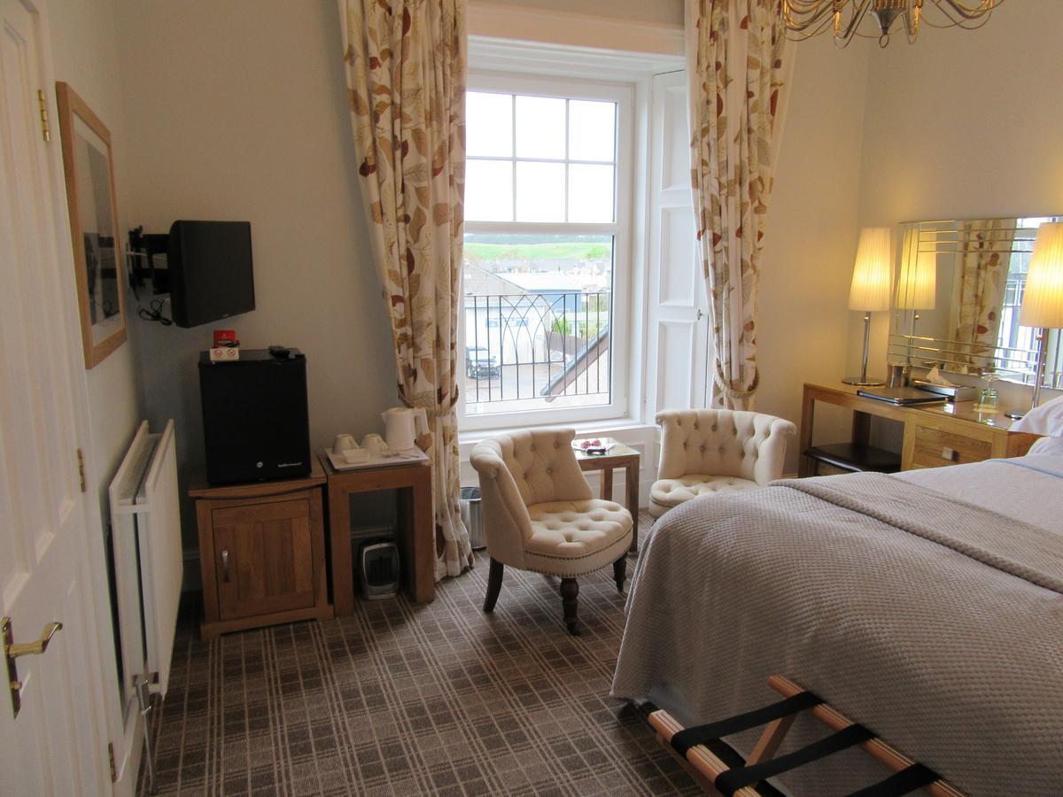 Middleton House Bed And Breakfast 오치터라더 외부 사진