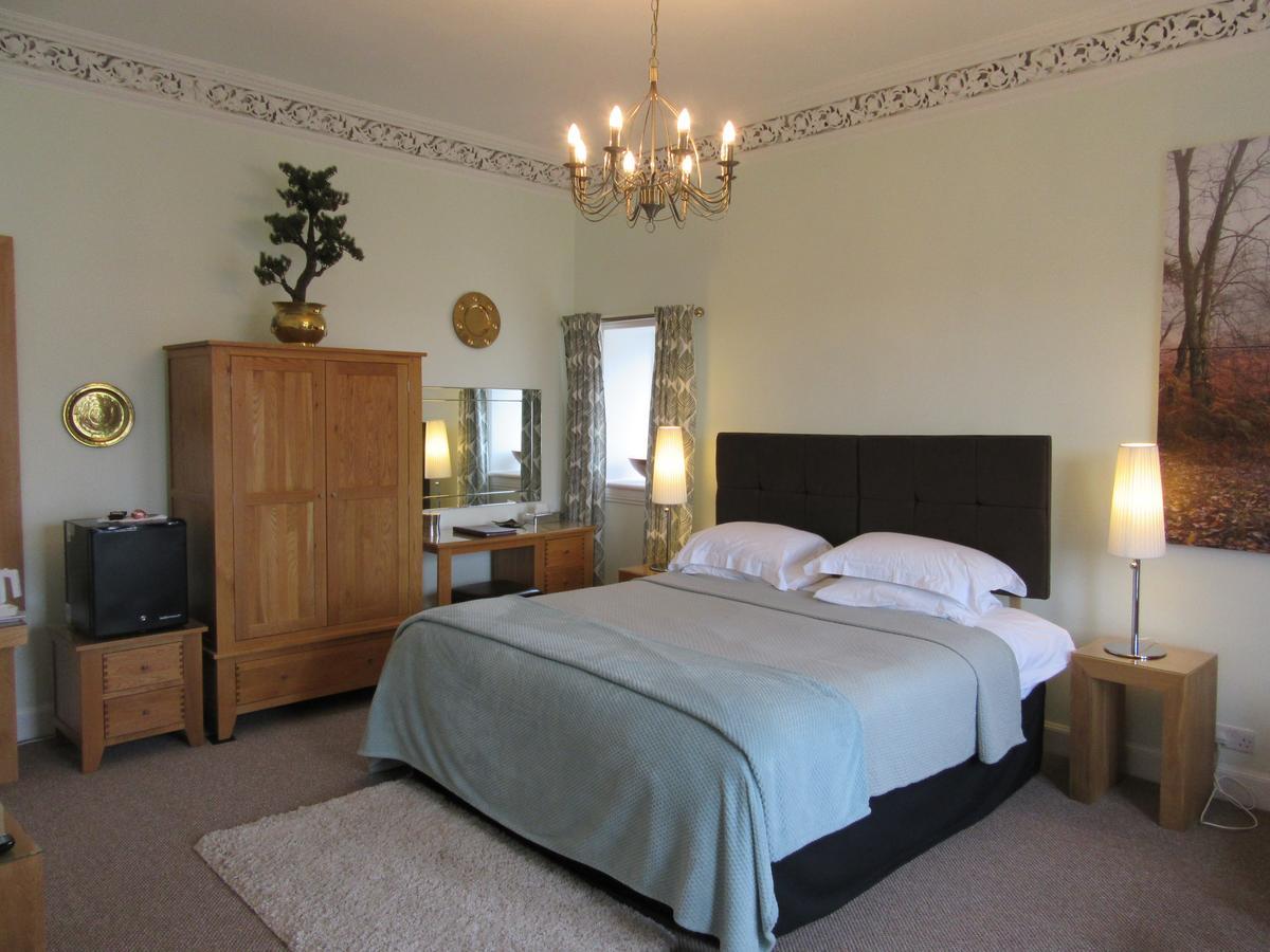 Middleton House Bed And Breakfast 오치터라더 외부 사진