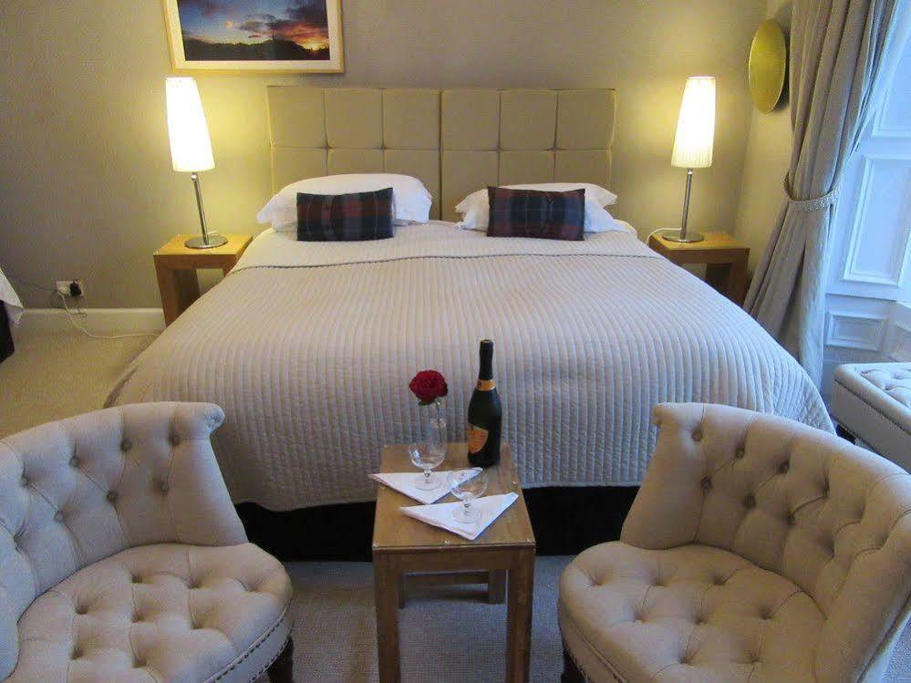 Middleton House Bed And Breakfast 오치터라더 외부 사진